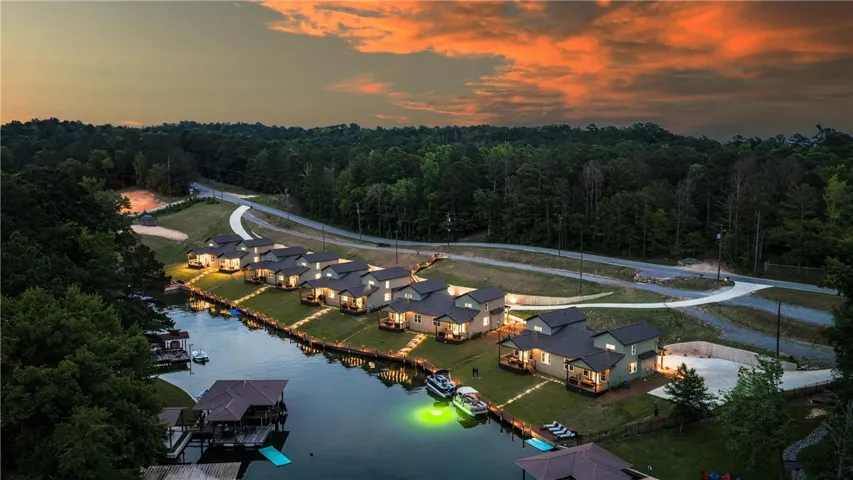 3324 Bay Pine Road 10, Jacksons Gap, Alabama 36861