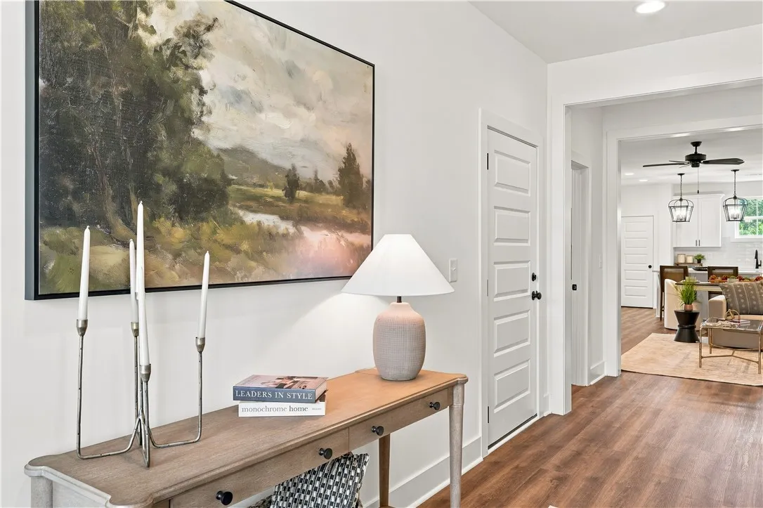 Example of a completed and furnished Auburn Farms interior Terrace Unit