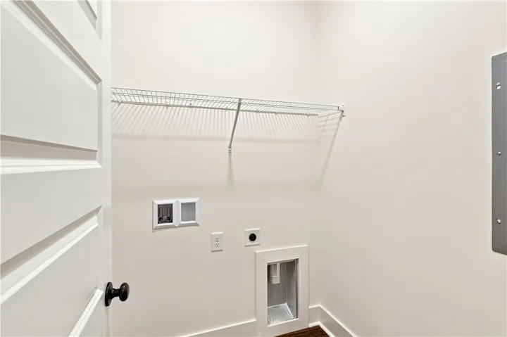 Example of a completed and furnished Auburn Farms interior Terrace Unit