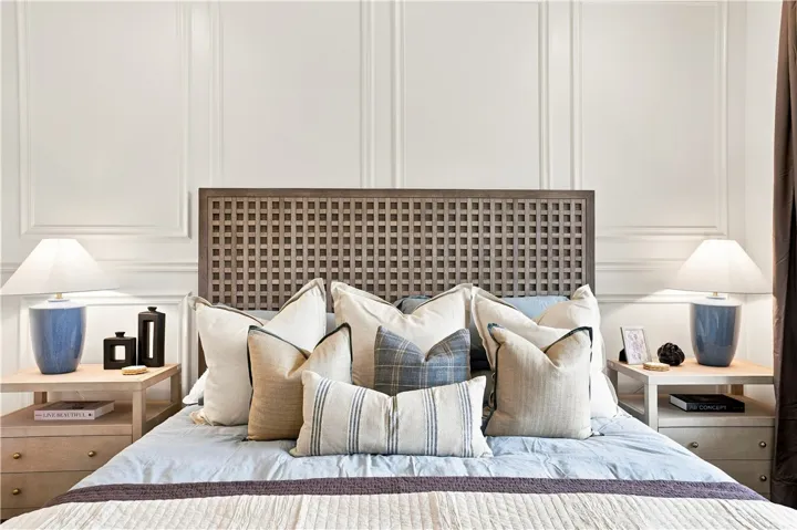 Example of a completed and furnished Auburn Farms interior Terrace Unit