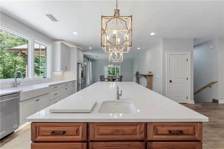 5144 Cress Lake Road, Auburn, Alabama 36830