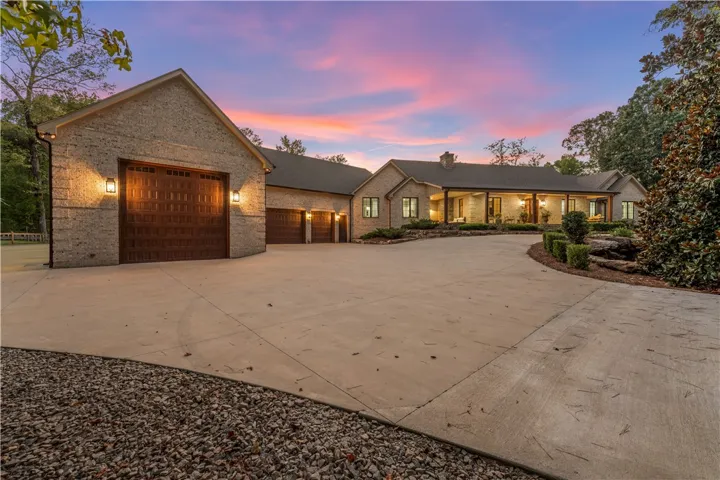 5144 Cress Lake Road, Auburn, Alabama 36830