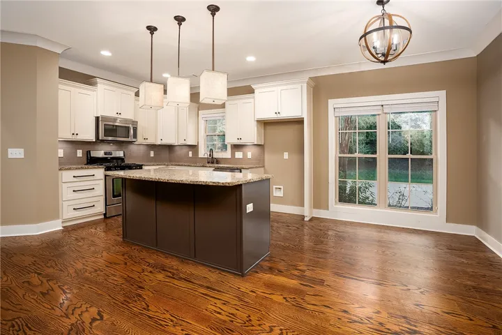 1569 Club Creek Drive, Auburn, Alabama 36830