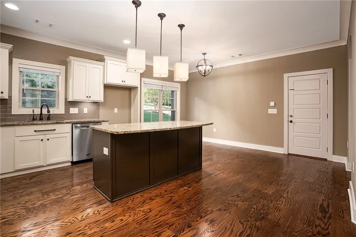 1569 Club Creek Drive, Auburn, Alabama 36830