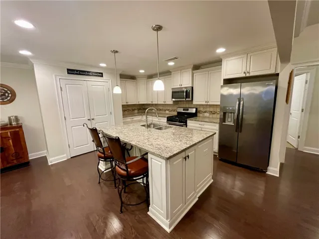 2465 Snowshill Lane, Auburn, Alabama 36832