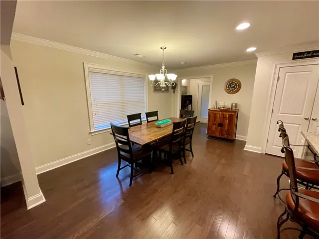 2465 Snowshill Lane, Auburn, Alabama 36832