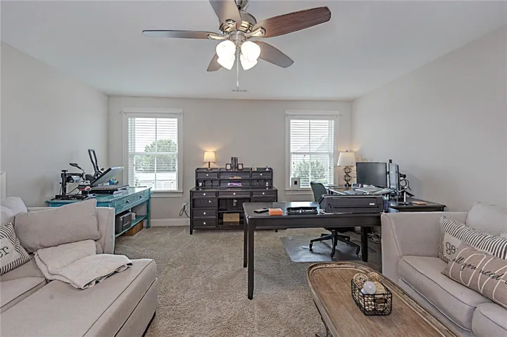 914 E Towne Lake Circle, Opelika, Alabama 36804