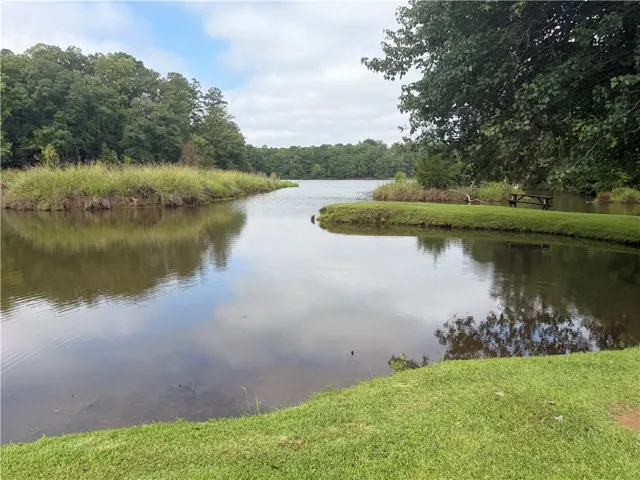 25 ac Community lake with membership
