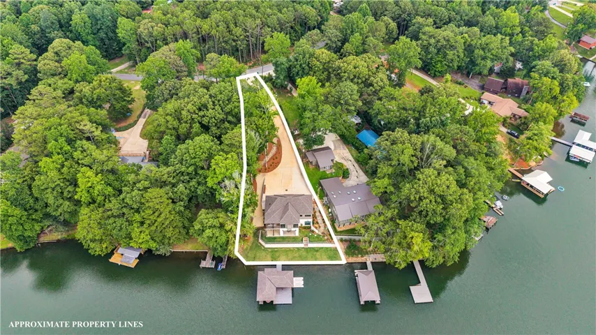 744 Lakeshore Drive, Jacksons Gap, Alabama 36861