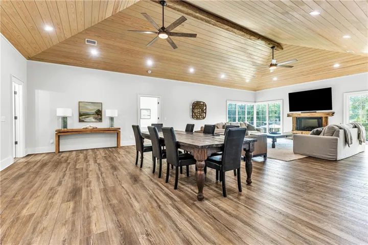 744 Lakeshore Drive, Jacksons Gap, Alabama 36861