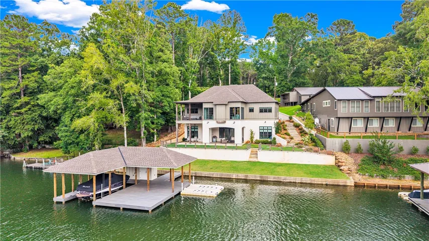 744 Lakeshore Drive, Jacksons Gap, Alabama 36861