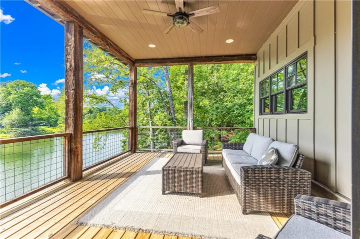 744 Lakeshore Drive, Jacksons Gap, Alabama 36861