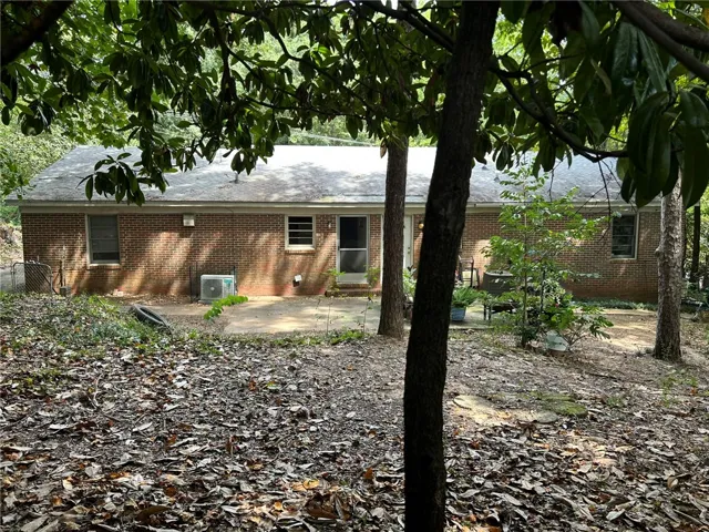 1112/1114 Old Mill Road, Auburn, Alabama 36830