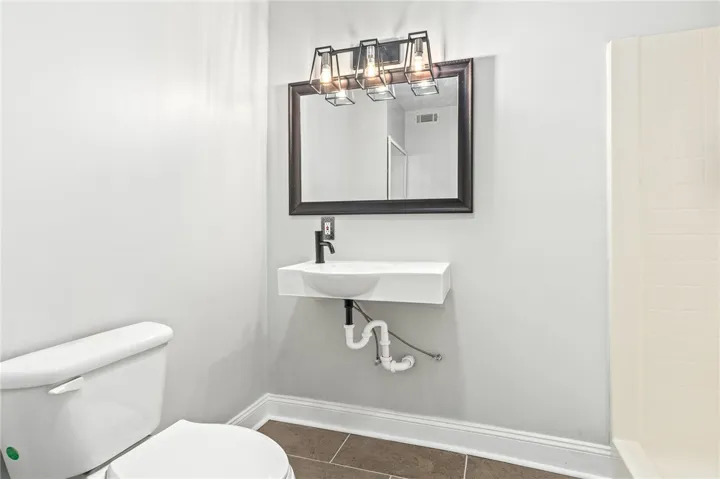 389 Shell Toomer Parkway, Auburn, Alabama 36830