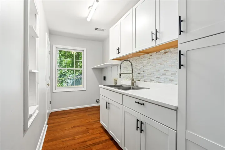 389 Shell Toomer Parkway, Auburn, Alabama 36830