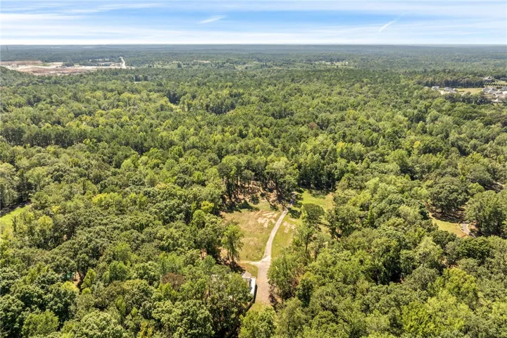 389 Shell Toomer Parkway, Auburn, Alabama 36830