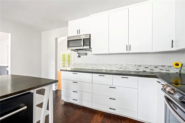 389 Shell Toomer Parkway, Auburn, Alabama 36830
