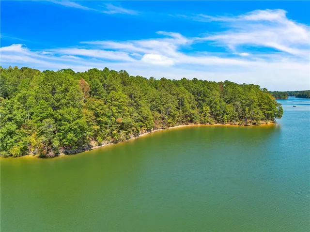 56 Waterfront Way, Alexander City, Alabama 35010