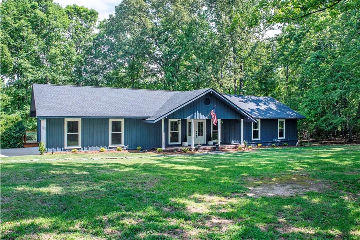 494 Fairway Ridge Road, Dadeville, Alabama 36853