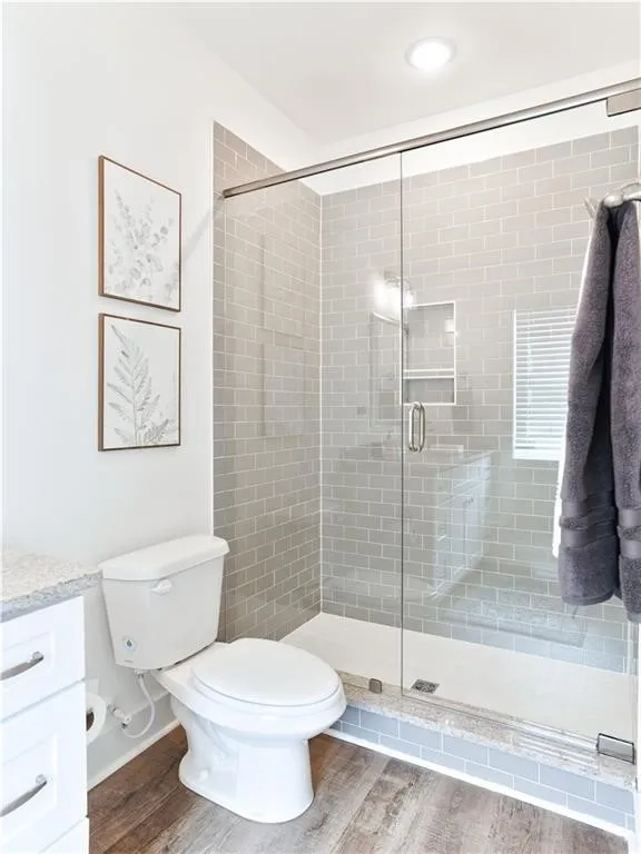 Example of a Duette Floorplan - All plans, pricing and specifications are subject to change without notice.