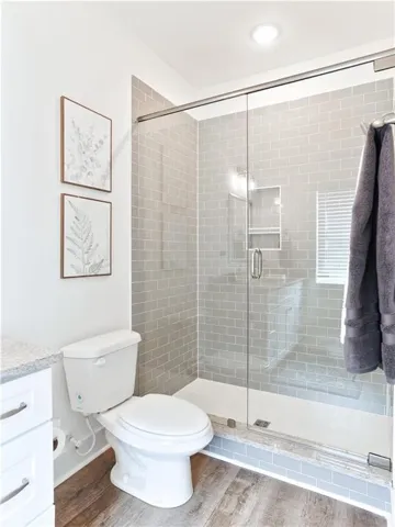 Example of a Duette Floorplan - All plans, pricing and specifications are subject to change without notice.