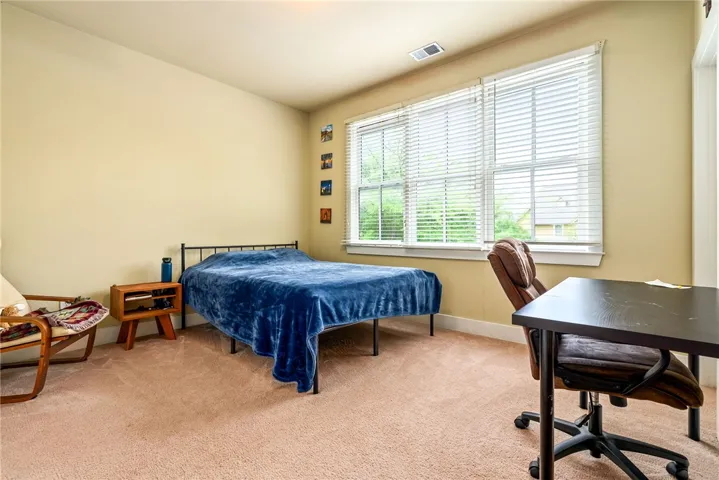 650 Dekalb Street 1014, Auburn, Alabama 36830