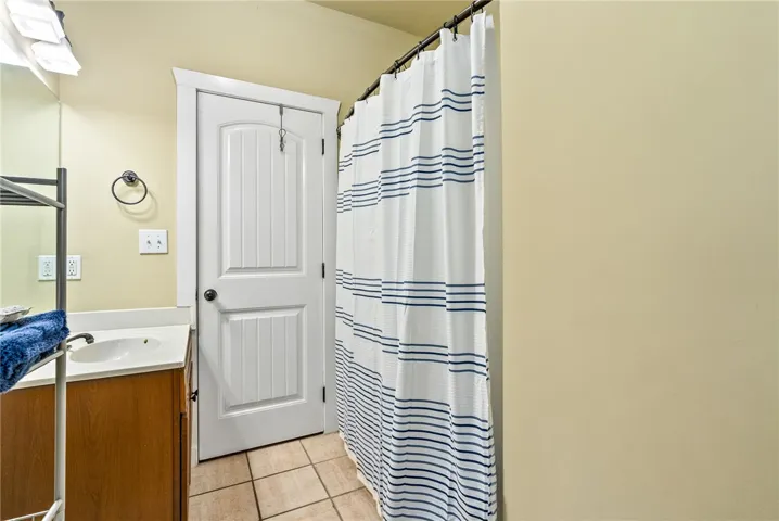 650 Dekalb Street 1014, Auburn, Alabama 36830