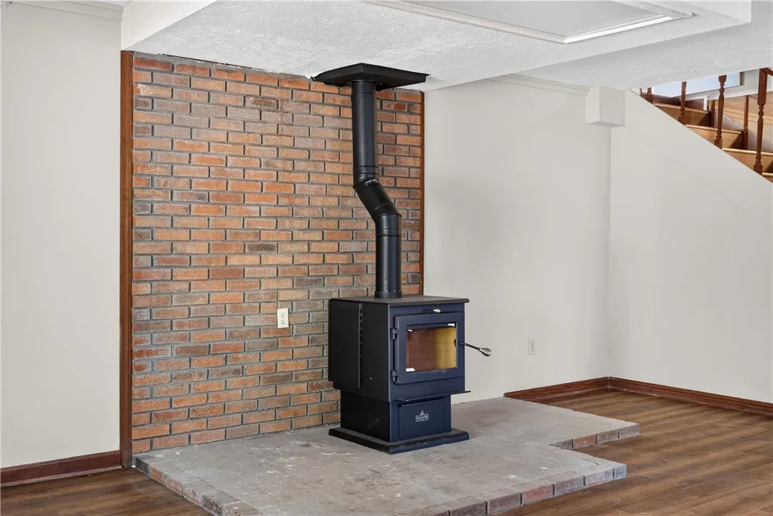 New woodburning fireplace