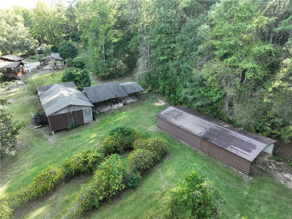 He Shed and Barn Garage