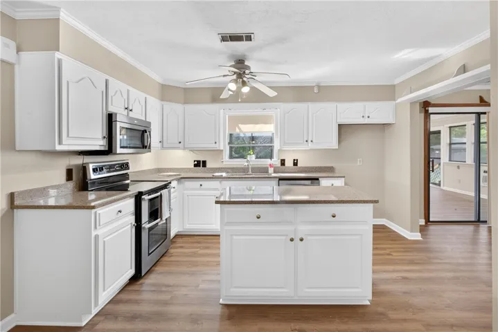 The island is perfect for entertaining