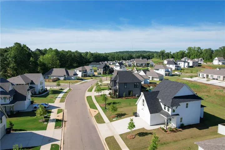 3208 Chase Court, Opelika, Alabama 36804