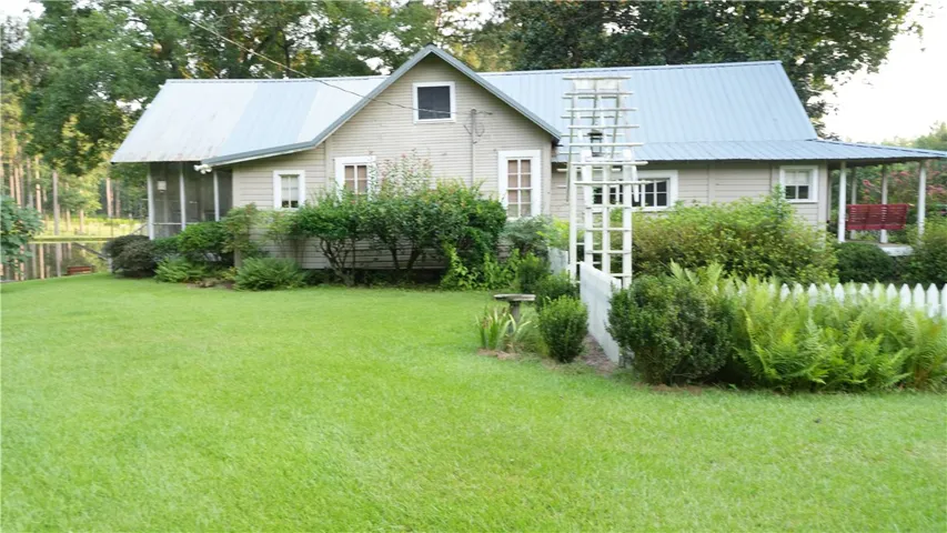 1362 N Friendship Drive, Greenville, Alabama 36037