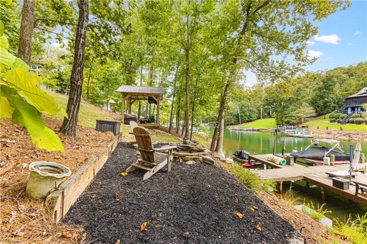 211 Long Branch Drive, Dadeville, Alabama 36853