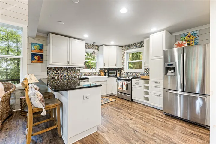 211 Long Branch Drive, Dadeville, Alabama 36853