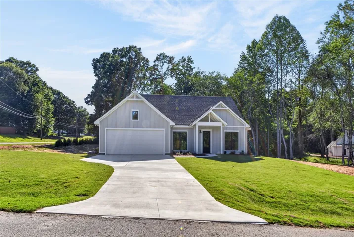 75 Lee Road 2058 N/a, Salem, Alabama 36874