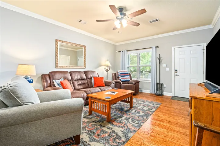 836 W Glenn Avenue, Auburn, Alabama 36830