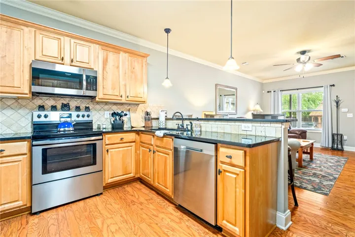 836 W Glenn Avenue, Auburn, Alabama 36830