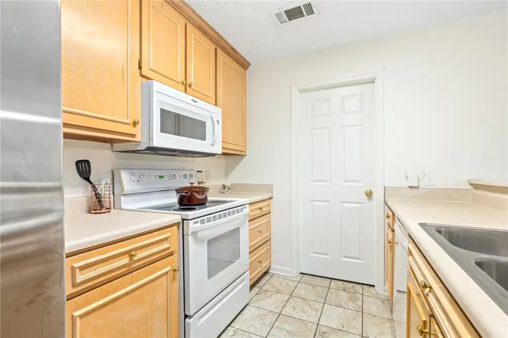 387 E Longleaf Drive, Auburn, Alabama 36832