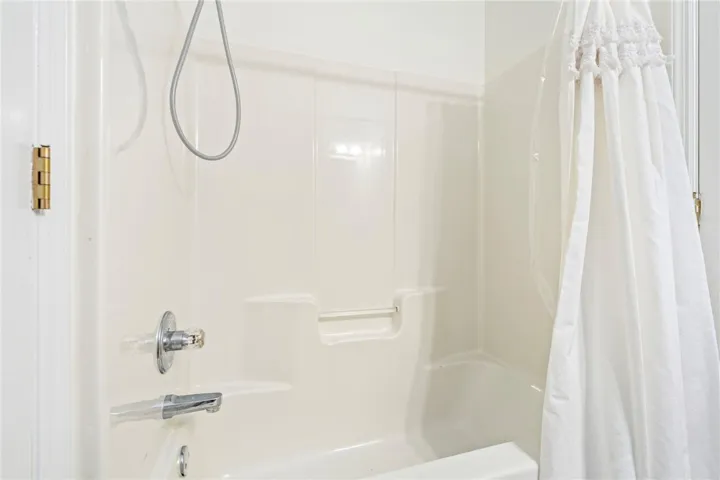 387 E Longleaf Drive, Auburn, Alabama 36832