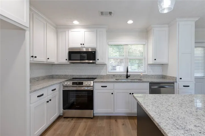 2899 Lamb Road, Smiths Station, Alabama 36877