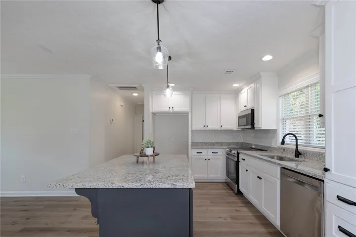 2899 Lamb Road, Smiths Station, Alabama 36877