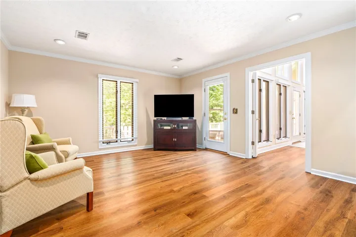 638 Woody Drive, Auburn, Alabama 36832