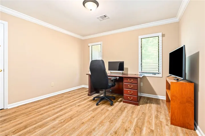638 Woody Drive, Auburn, Alabama 36832