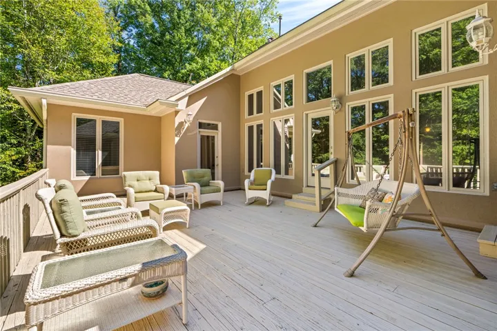638 Woody Drive, Auburn, Alabama 36832
