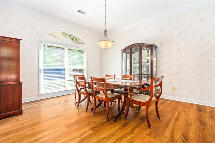 638 Woody Drive, Auburn, Alabama 36832