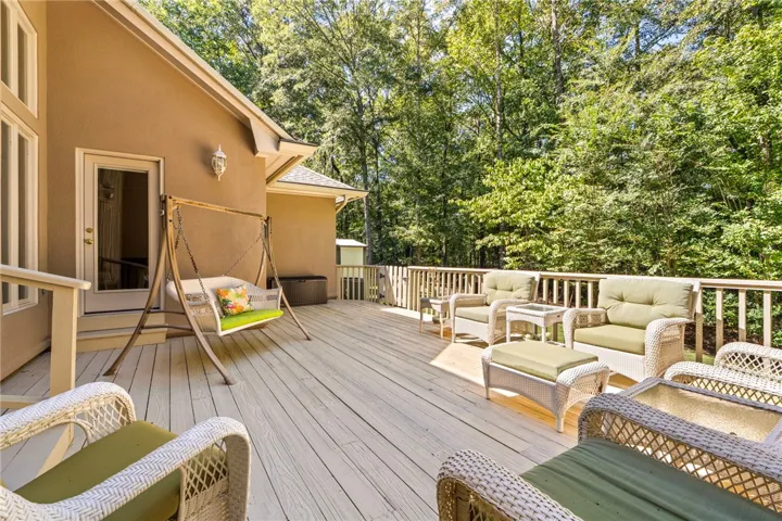 638 Woody Drive, Auburn, Alabama 36832