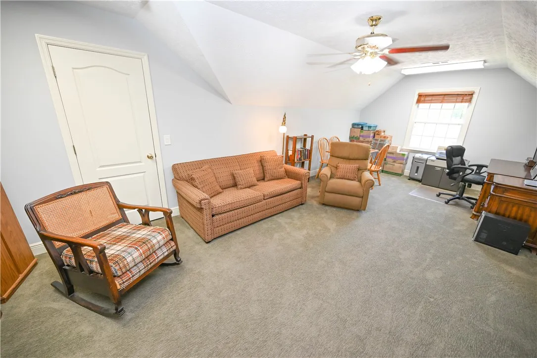 Huge bonus room OR 5th bedroom!