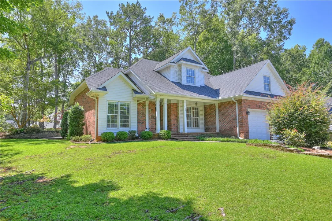 Welcome home to 1280 Taylor Court!