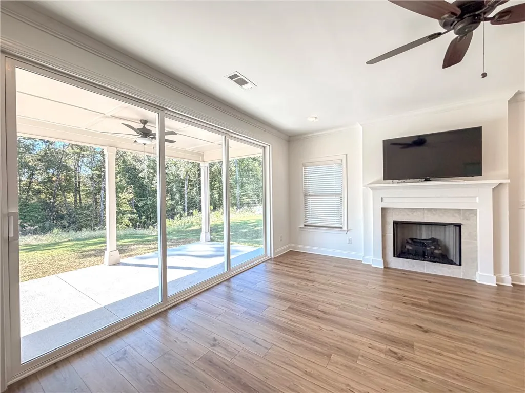 12’ sliding door