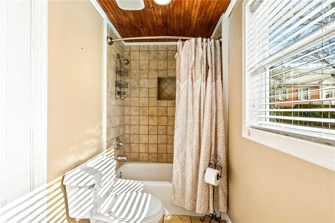 Bathroom #2
